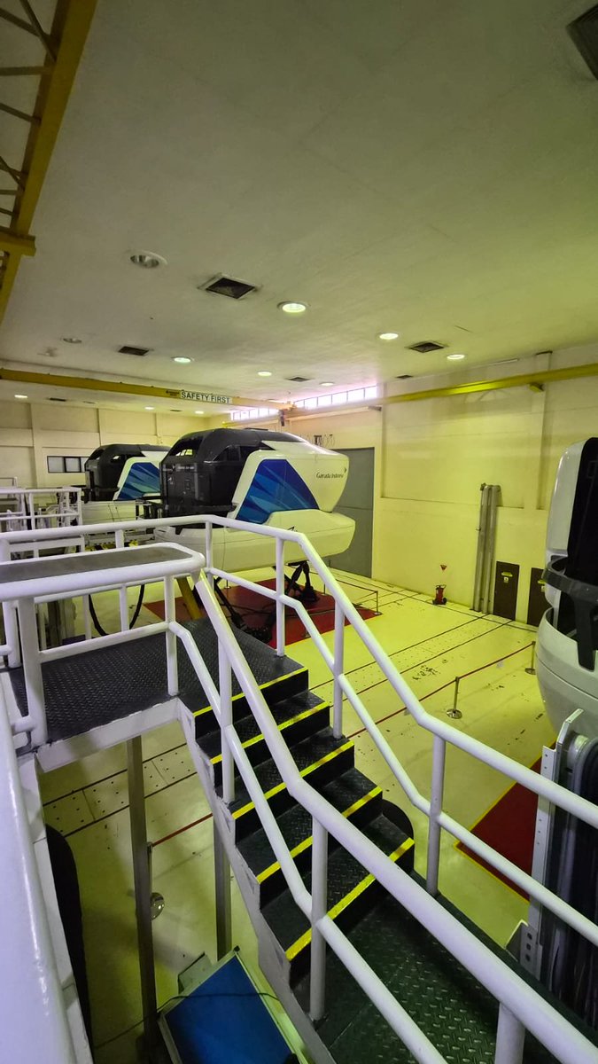 iamianwiro's tweet photo. Kidzania❌️
Garuda Flight Simulator✅️ https://t.co/uJX9J2Gf69