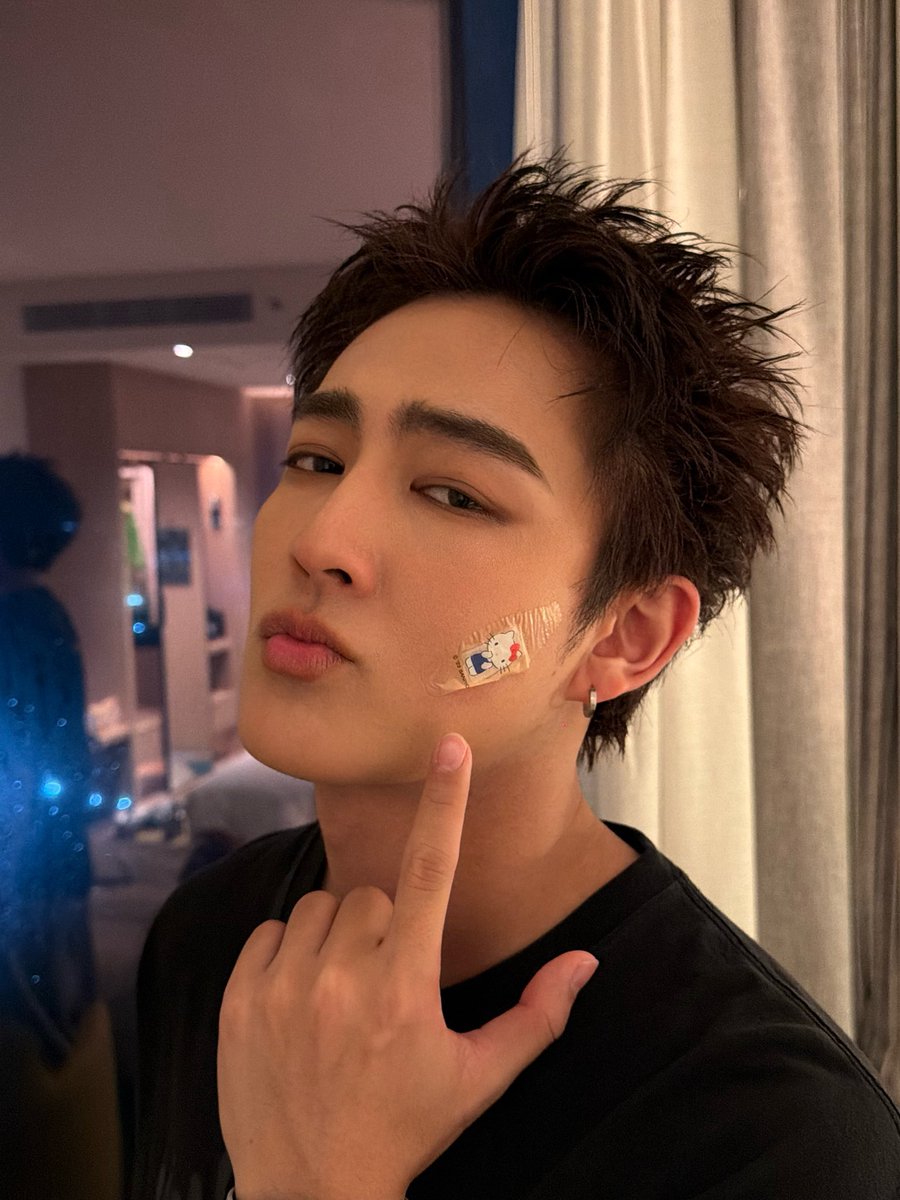 callmeeolives's tweet photo. สไปเด้อแมนกับคิตตี้มีโอกาสคู่กันในมัลติเวิสไหนบ้าง https://t.co/qLfVyflTIO