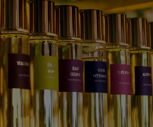ABIELSA95's tweet photo. Parfum d’Empire VS Naomi Goodsir https://t.co/fMATZpvJ4b