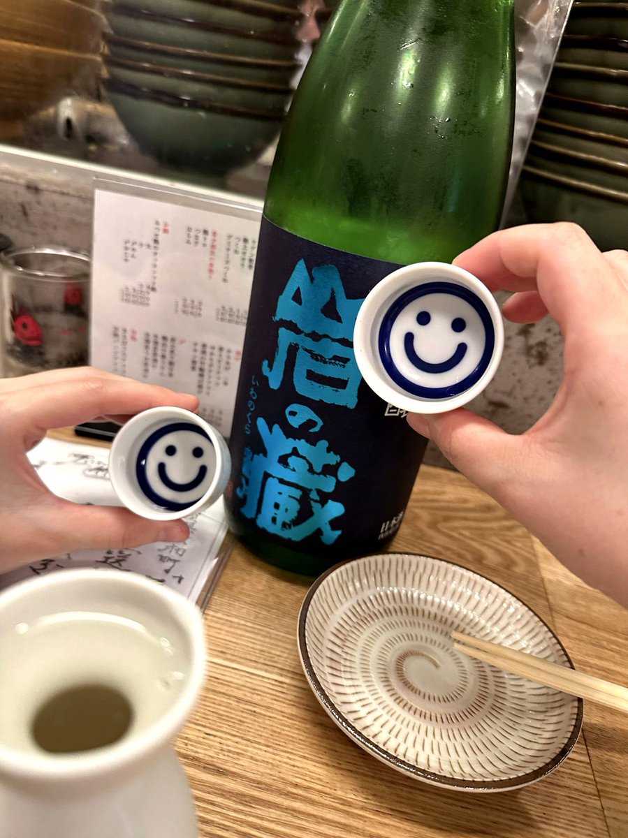 RaissaKuffner's tweet photo. 猛暑日に会社の冷房が全部壊れて
全員真夏の幻影くらい脱ぐ回があるかもしれない(無い)(営業だけ回避) https://t.co/7HqVH5T7pq