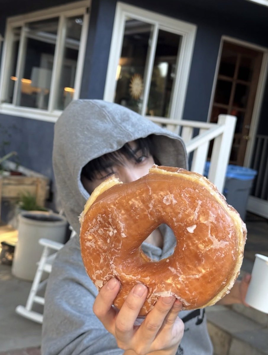 butterywoo's tweet photo. and fuck it I’m doing him too (wish it was in more ways than one): 🐿️♥️
    
#ATSD #AtinySelcaDay #HONGJOONG #홍중 https://t.co/sSSCj7q00b
