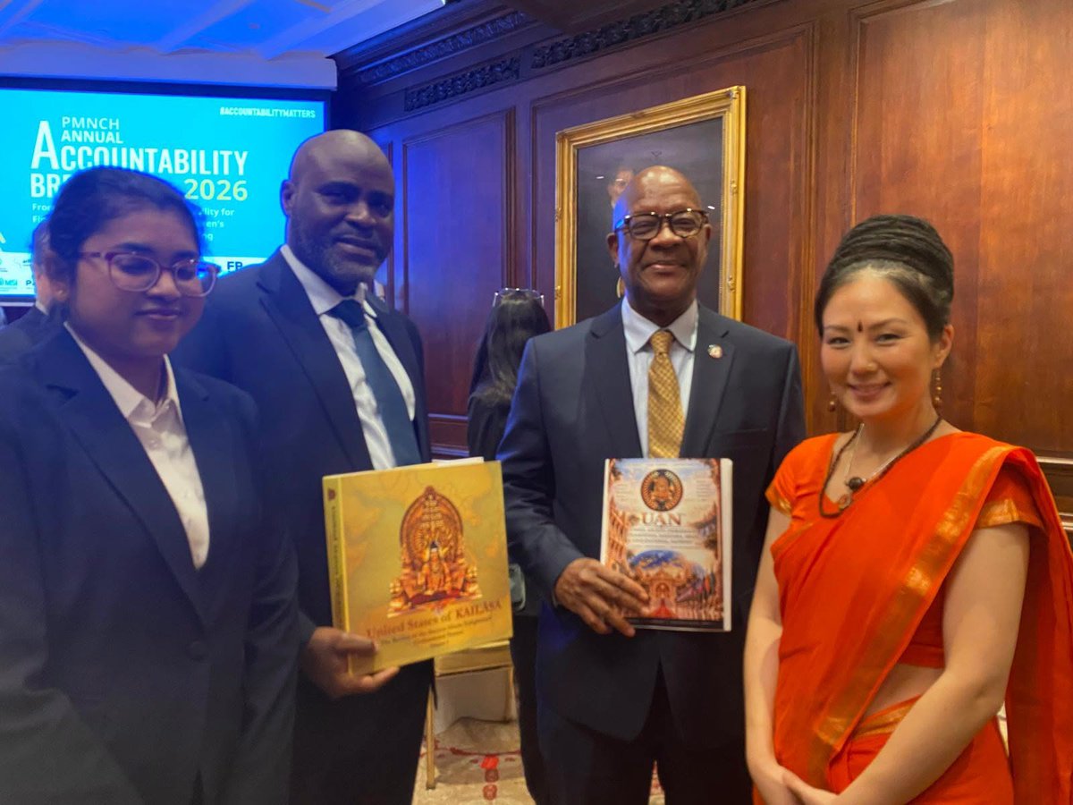KAILASAFrance's tweet photo. 🌍 Lors de l’UNGA à New York, les représentants de l’UAN ont rencontré le président du Ghana, les ministres de la Santé de Sierra Leone, de Somalie et d’Indonésie, et l’ambassadeur William Carew de l’ECOSOCC, et présenté les initiatives de KAILASA et de l’UAN. #KAILASA #UAN #UNGA https://t.co/4lpAbEVMRG