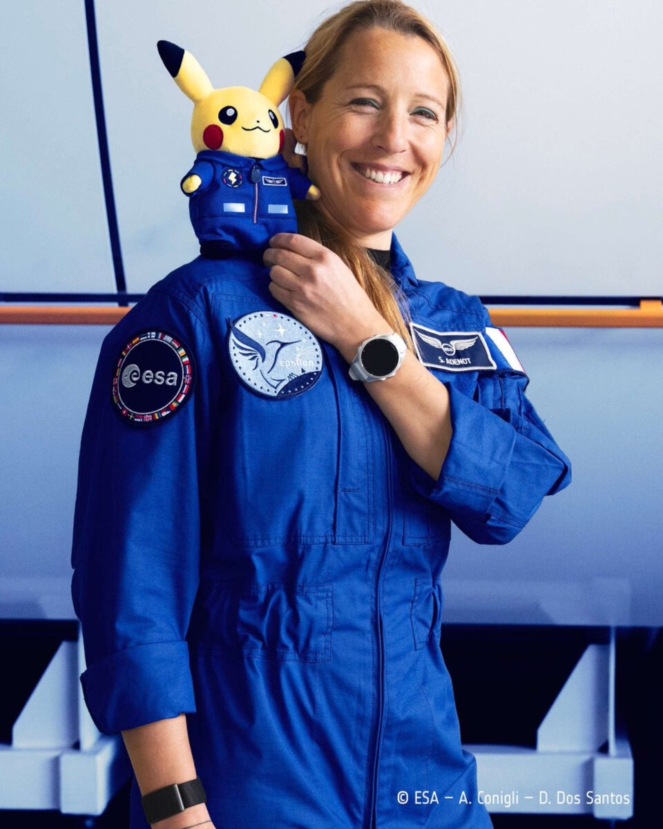 WorldSpaceWeek tweet picture