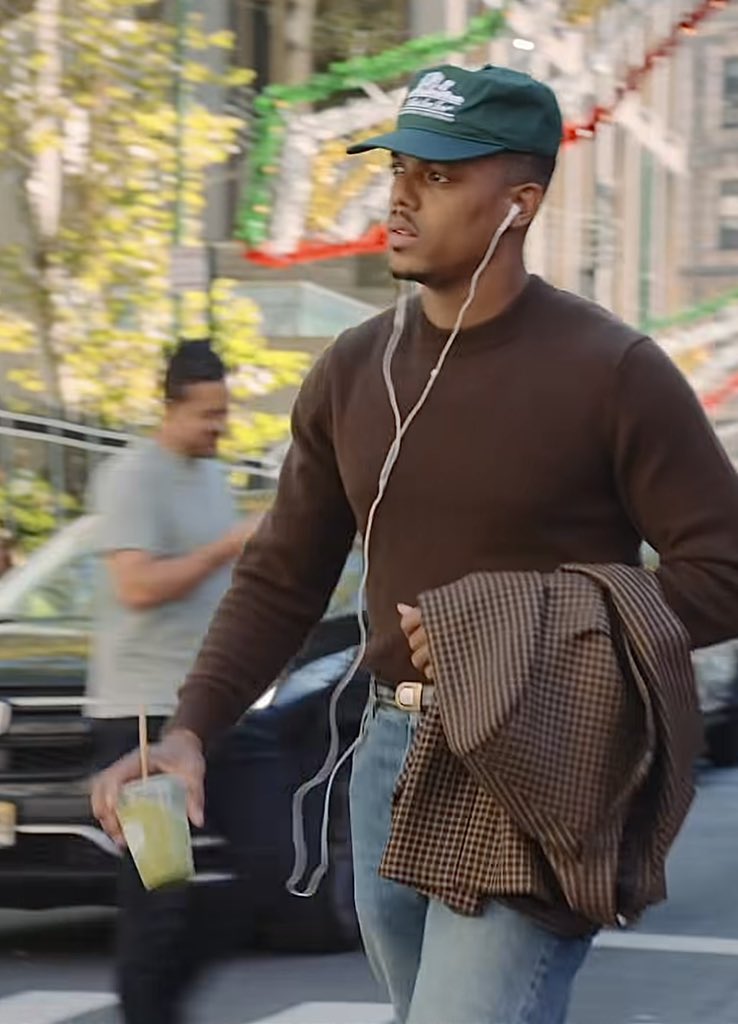 metrofive5's tweet photo. Jabari Banks don’t get enough credits. 
Man looks good, dresses good, and is a super good actor🔥🤎 https://t.co/LamfeL1kwC