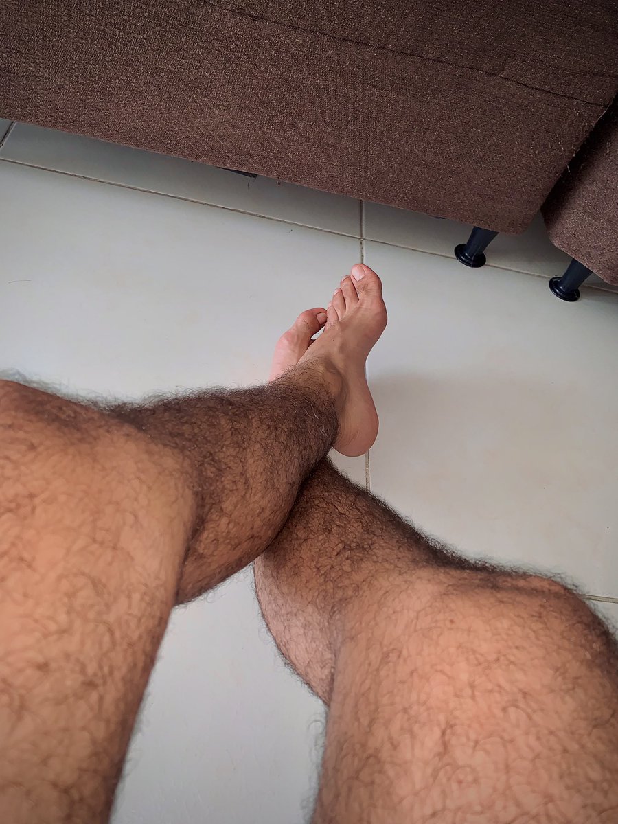 Dave05oc's tweet photo. Un descanso después de entrenar piernita 💪🏼🏋🏽 https://t.co/YazyPv7MvU