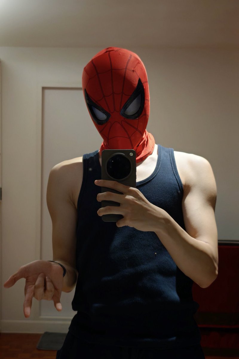 goodbyemy_b's tweet photo. ปองพลปาร์คเก้อร่างอัพเกรดหรอ 🕷️👄🕷️ https://t.co/dNpOAnWmtM