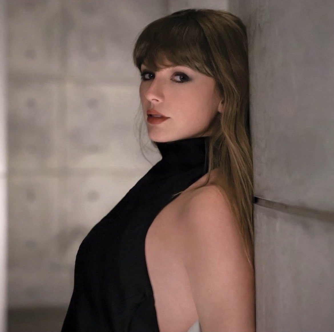 vic40049273's tweet photo. MY PULSE IS 0️⃣0️⃣0️⃣ FOR PATIENT ZERO AHHHHHH🙂‍↕️🙂‍↕️🙂‍↕️ #TaylorSwift https://t.co/BW5zC6ONgc