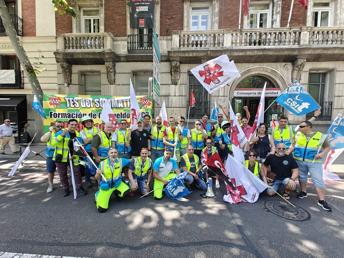 TESCMSUMMA112's tweet photo. Empezamos también desde X!!
La Mesa Sectorial del SERMAS NO NOS REPRESENTA a los trabajadores del SUMMA112!!! https://t.co/fN1hlVZT66