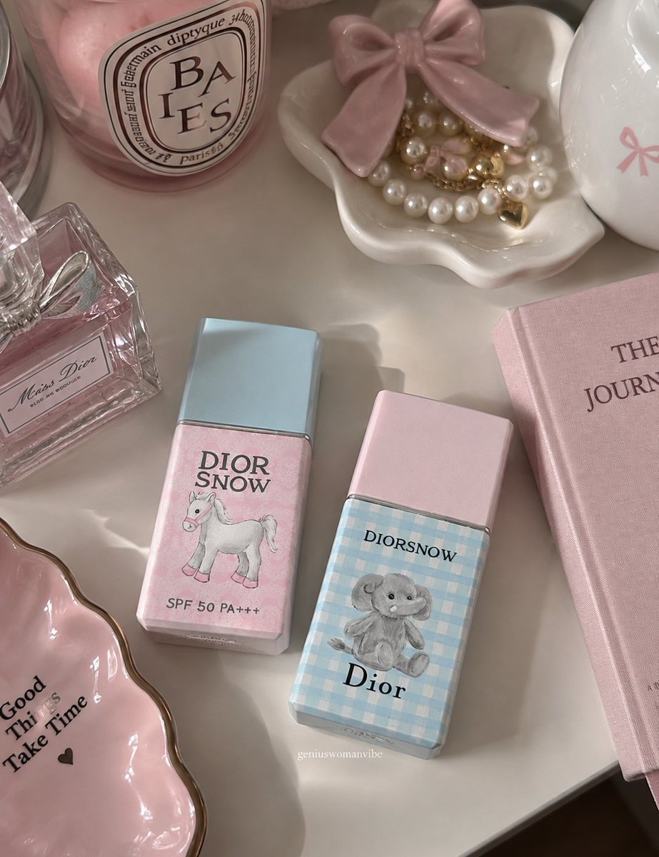 geniuswomanvibe's tweet photo. dior https://t.co/CU8iBZwWQw