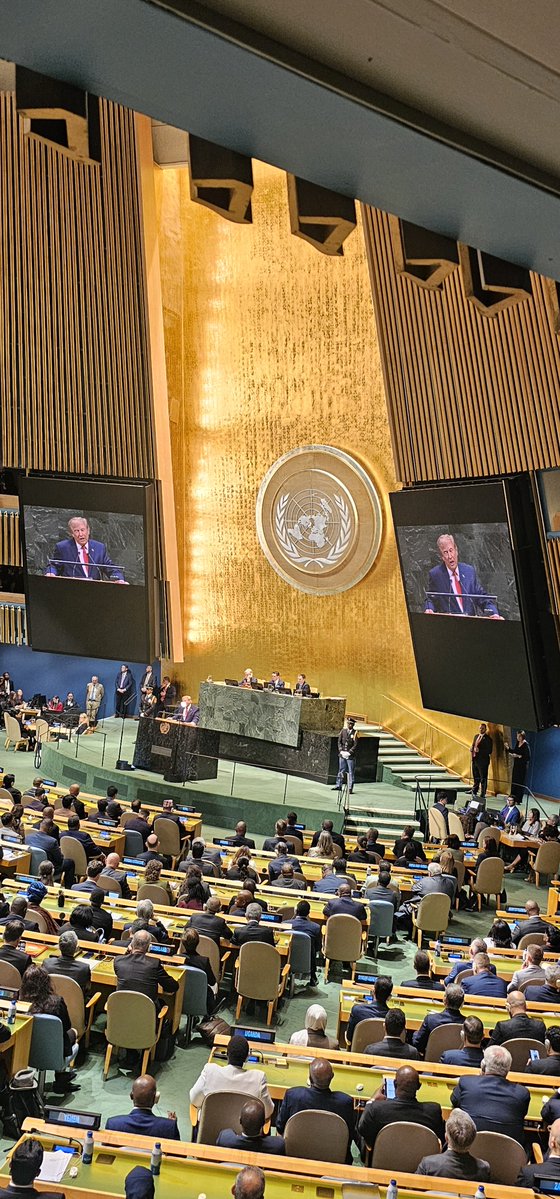 beverleyturner's tweet photo. Just one of the many truth bombs from @POTUS speech at the #UN.

"It is deeply ironic that the United Nations has an entire institution, the UNESCO group of people and countries, devoted to protecting cultural heritage — yet, with their ceaseless promotion of mass migration, these globalists are actively destroying the greatest cultures and most extraordinary heritage in history. There is no human right to illegal immigration, but there is a right to remain a sovereign nation.”

Follow it all on @GBNEWS
throughout the evening.