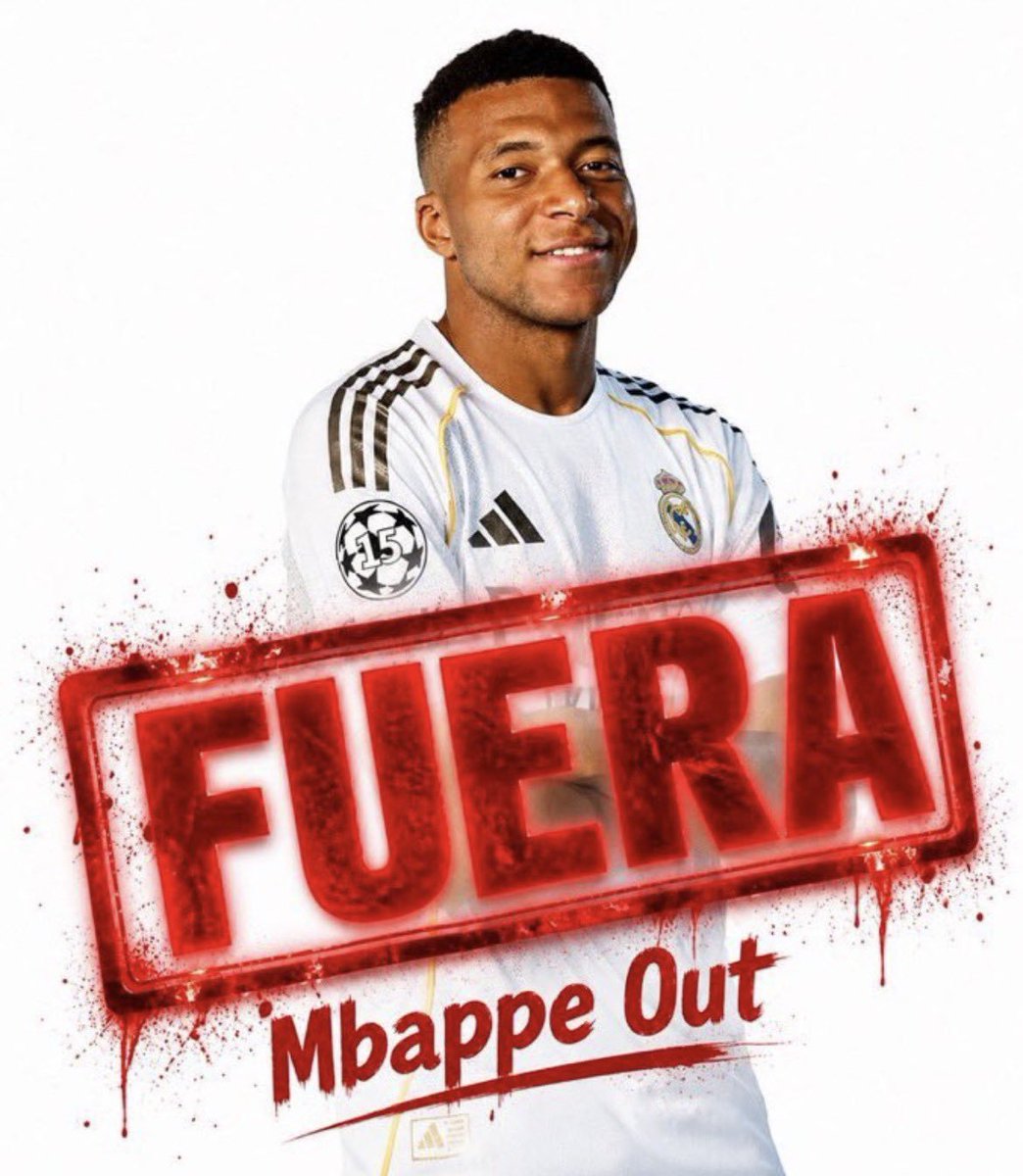 FootNes's tweet photo. ¿Sabéis quién PERDIÓ el balón y hasta en TRES VECES no presionó al jugador del Atlético de Madrid en la jugada del penalti y roja de Huijsen?

Efectivamente. El africano que está arrastrándose para conseguir el Balón de Oro 

Mbacteria https://t.co/iKxNA5jeAi