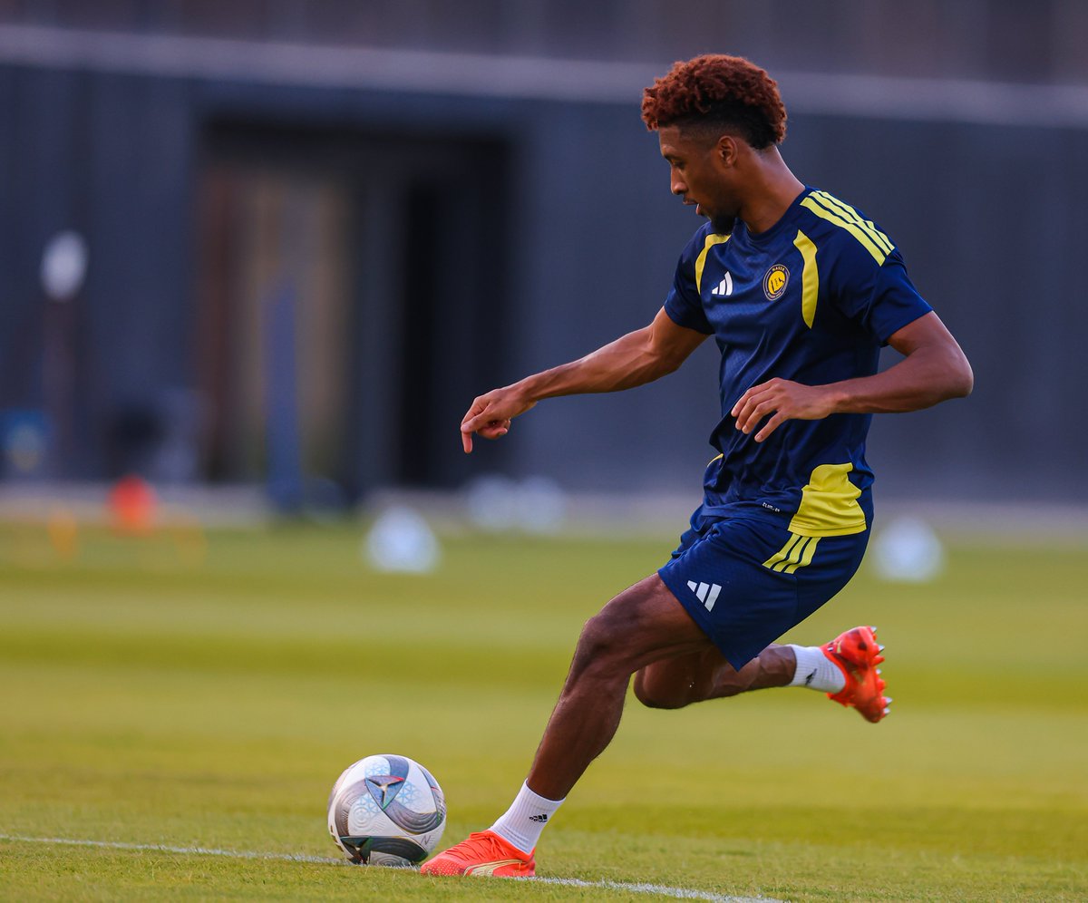 AlNassrFC's tweet photo. تدريـبٌ جديـد 🔋 https://t.co/yB4rdnQGyf