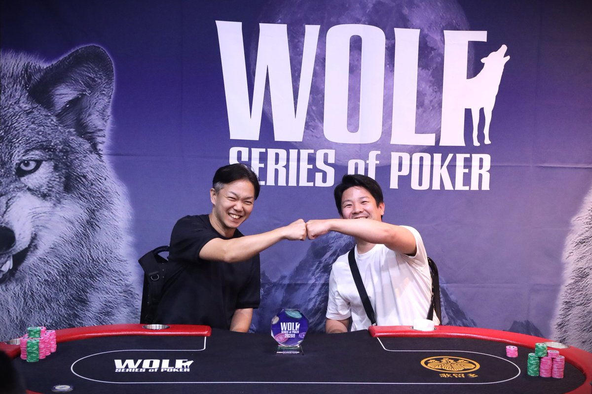 WOLFPOKER2018's tweet photo. 【#3 DEEP STACK CHAMPIONSHIP】

Heads up

KOHKA 525,000
vs
クマ 860,000

📕トーナメント進行状況はこちらから
https://t.co/uXJ28oURnn

#WOLF_POKER https://t.co/Jwmpcf1GBF
