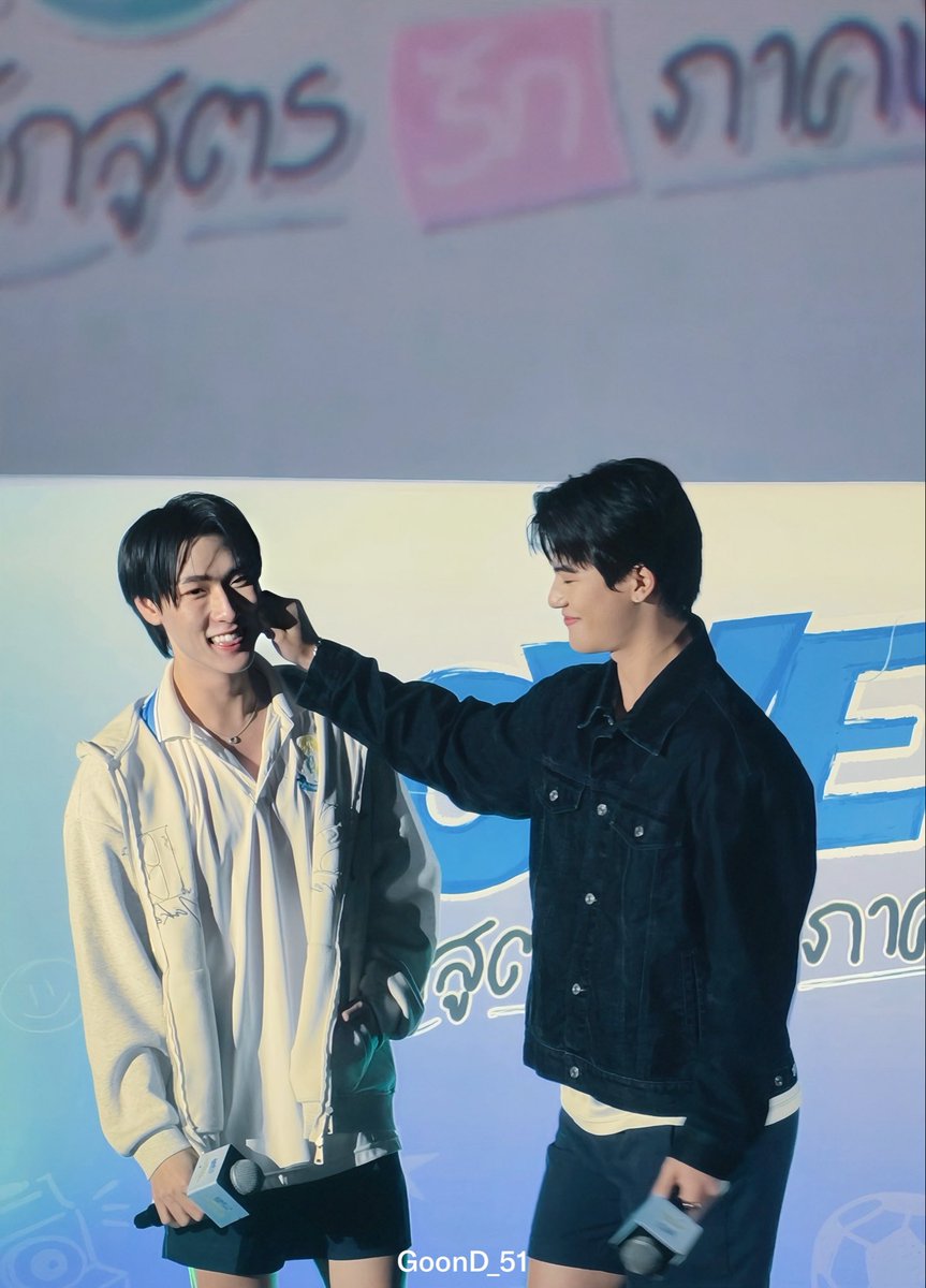 GoonD1511's tweet photo. หมั่นเขี้ยววว ᰔᩚ

                 ◟( ˃̶͈◡ ˂̶͈ )◞ บีบแจ้มมม 🩵ིྀ

#njprompt #ChokDitheechok 
- @njprompt @luckgulugig - https://t.co/Q71Nu3GRgA