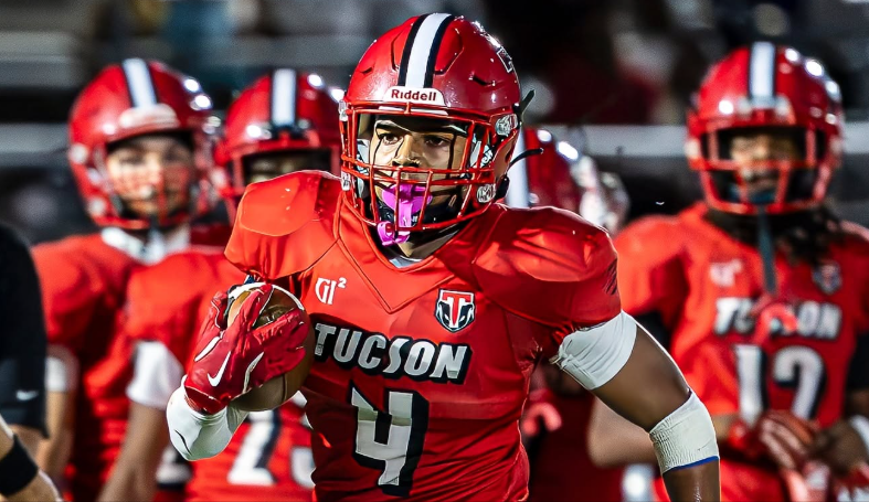 JavierJMorales's tweet photo. APS Digital Print/Frog  & Firkin Week 4 Player of the Week is Tucson High's Ezra Spivey, who played five different positions (receiver, safety, punter, holder and returner) in the Badgers' 24-23 overtime victory over Buena and had the game-tying reception in OT and was the holder for the winning PAT. AND that's just a fraction of what he did overall.

Story: https://t.co/CKL3RzJu41 
---