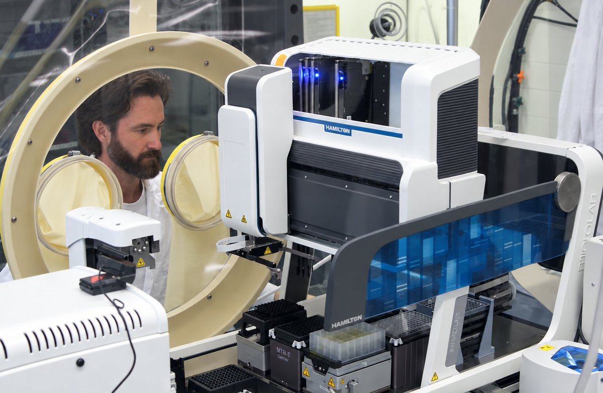 UofTEngineering's tweet photo. AC-U of T startup converts organic waste into high-value bioproducts 🔗 https://t.co/rItZLpIb54 https://t.co/PNL2GvsCuU