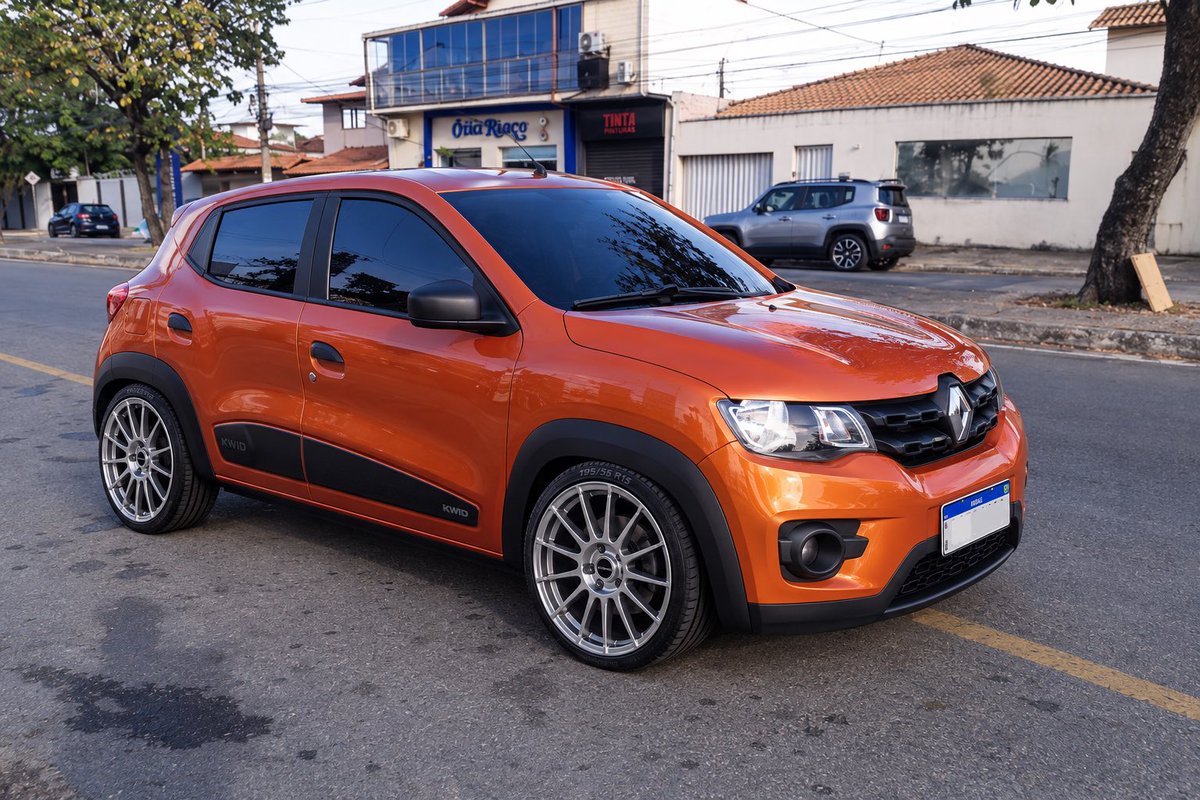Djaaooo's tweet photo. Nunca pensei que diria isso, mas quero um kwid https://t.co/LaJOcesjuz