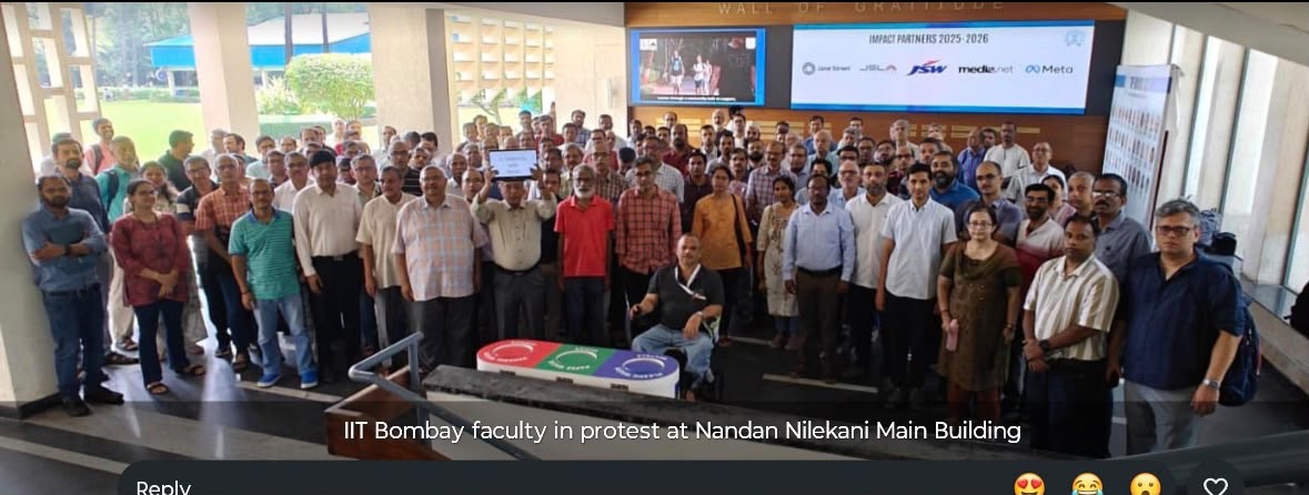 abhinahiyaaar's tweet photo. I know half of the professors in this image by name. My research guides, instructors, and some of the kindest and most accomplished people I know. https://t.co/4RDjcZqaO8