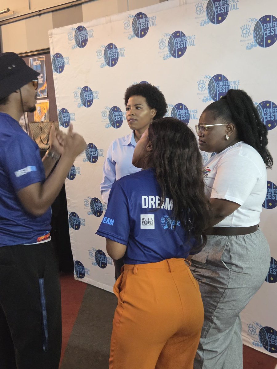 Princymthombeni's tweet photo. Earlier today, I joined the 18th Drama for Life Conference & Festival at Wits - University of the @WitsUniversity as a panellist for:

“Performing Democracy: The Constitution, Power & the People.”

A conversation with young people about democracy, citizenship and the Constitution.

#SACR #DramaForLife #ConstitutionalReform #ThePeople