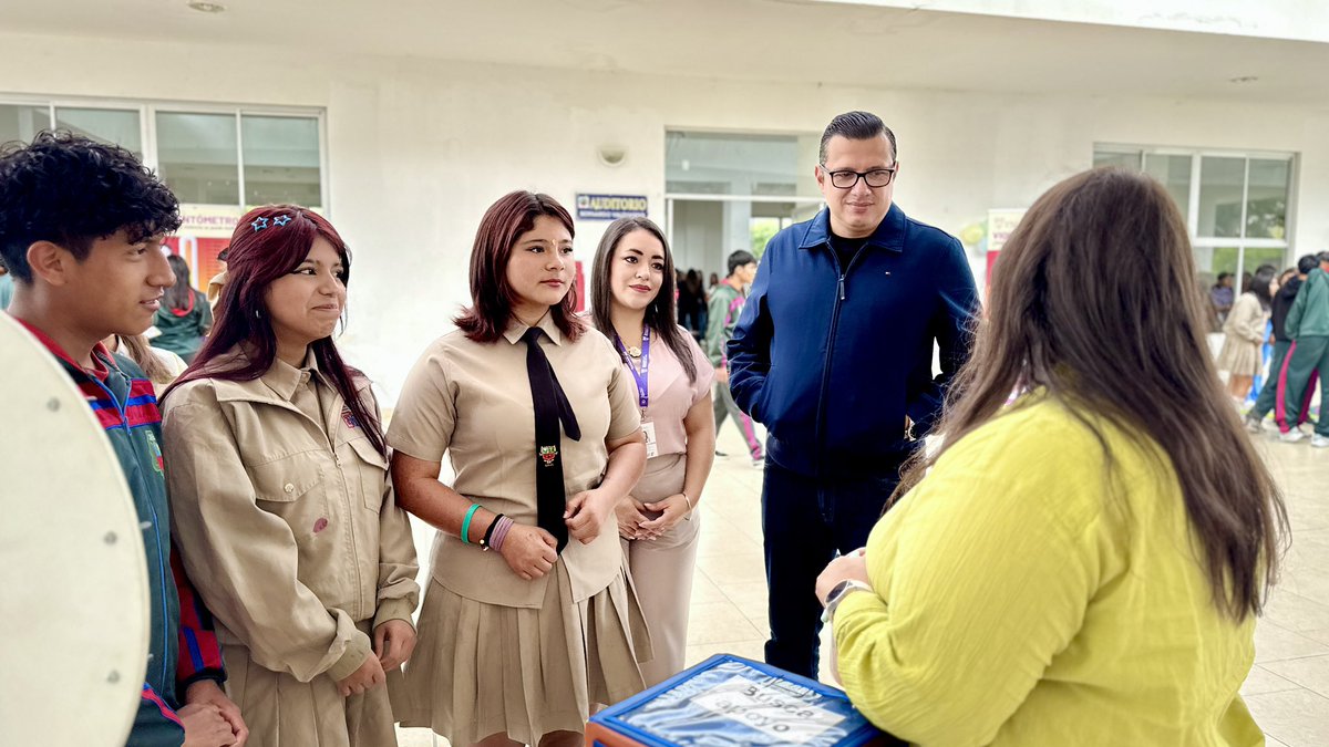 EducacionZ7_Ec's tweet photo. [LOJA] Durante la Semana Andina de Prevención del Embarazo Adolescente, se efectuó el festival “Jóvenes que Deciden, Sueños que Transforman”. 🙋🏻‍♂️🙋🏻‍♀️
💃 Actividades culturales y stands institucionales acercaron información sobre prevención, derechos y educación sexual integral. 📑 https://t.co/CpYGSpxnXn
