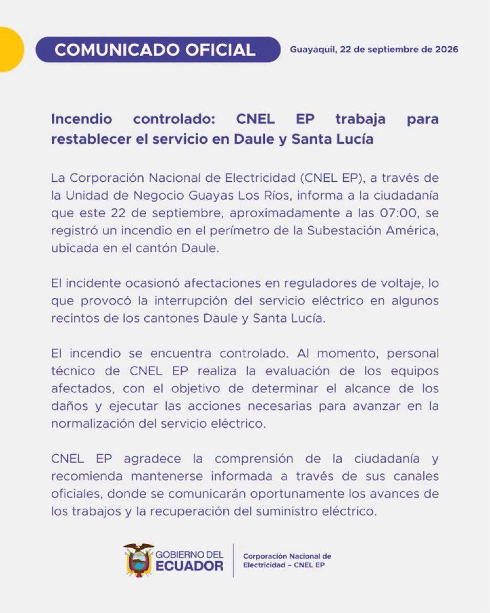 ContrapuntoInf's tweet photo. 📄 #ENERGÍA | Un incendio en el perímetro de la Subestación América, en Daule, afectó reguladores de voltaje y provocó cortes de energía en sectores de Daule y Santa Lucía. CNEL EP informó que el incendio fue controlado y que personal técnico evalúa los daños. https://t.co/e0JVbUTPf1