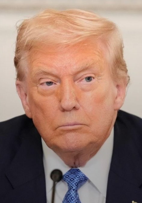 OurShallowState's tweet photo. A SAD, MALIGNANT, DELUSIONAL CONMAN AND FRAUD ...   No integrity; No compassion; No empathy; No shame; No conscience; No courage; No character; No humanity; No morality; No manners; No respect; No music; No books; No happiness; No love; No friends; No honor.    
Not even a dog. https://t.co/Vbu8E31O68