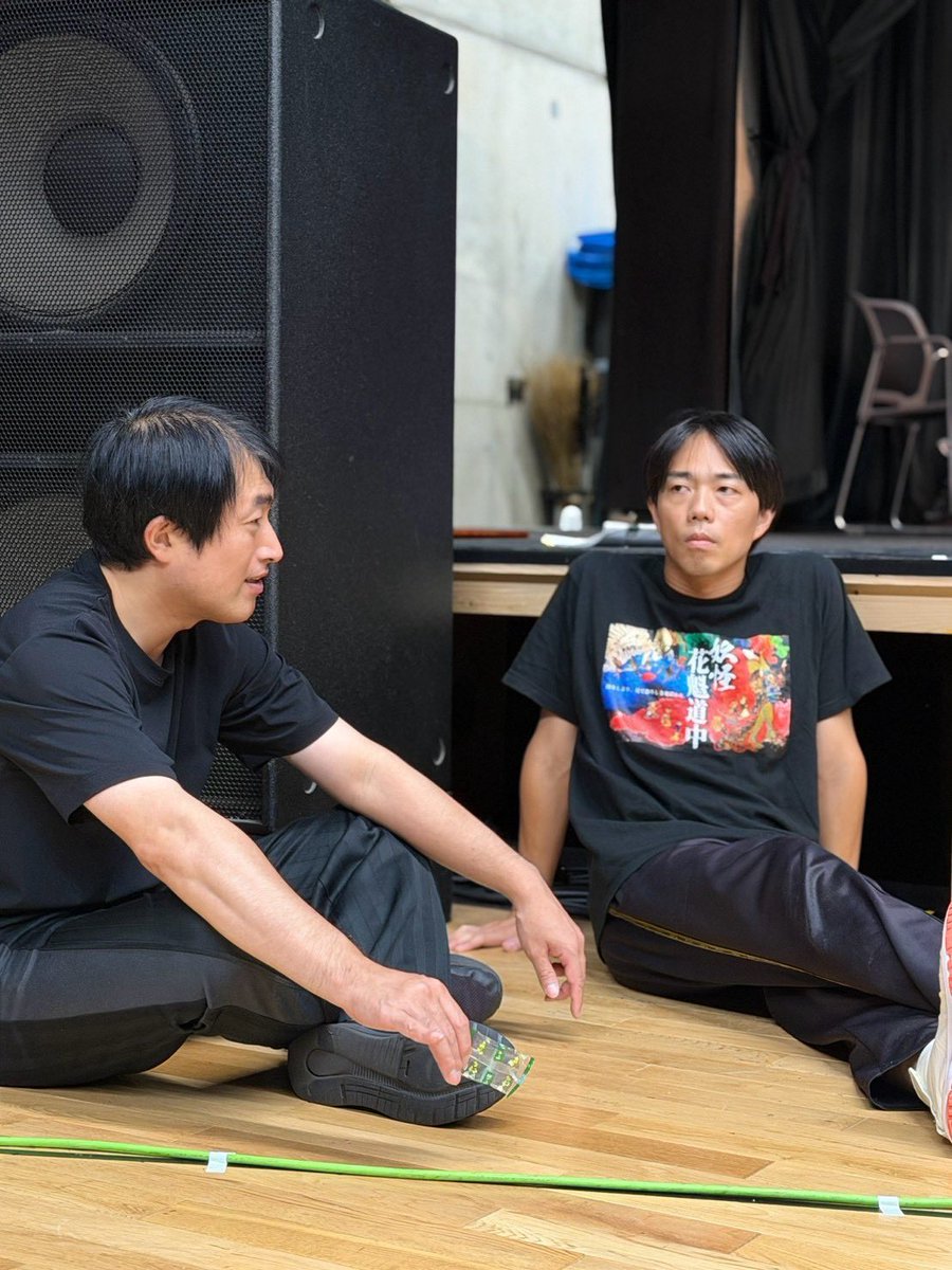 HiroyaOkada's tweet photo. 稽古場絵日記 https://t.co/x48XYQP75a