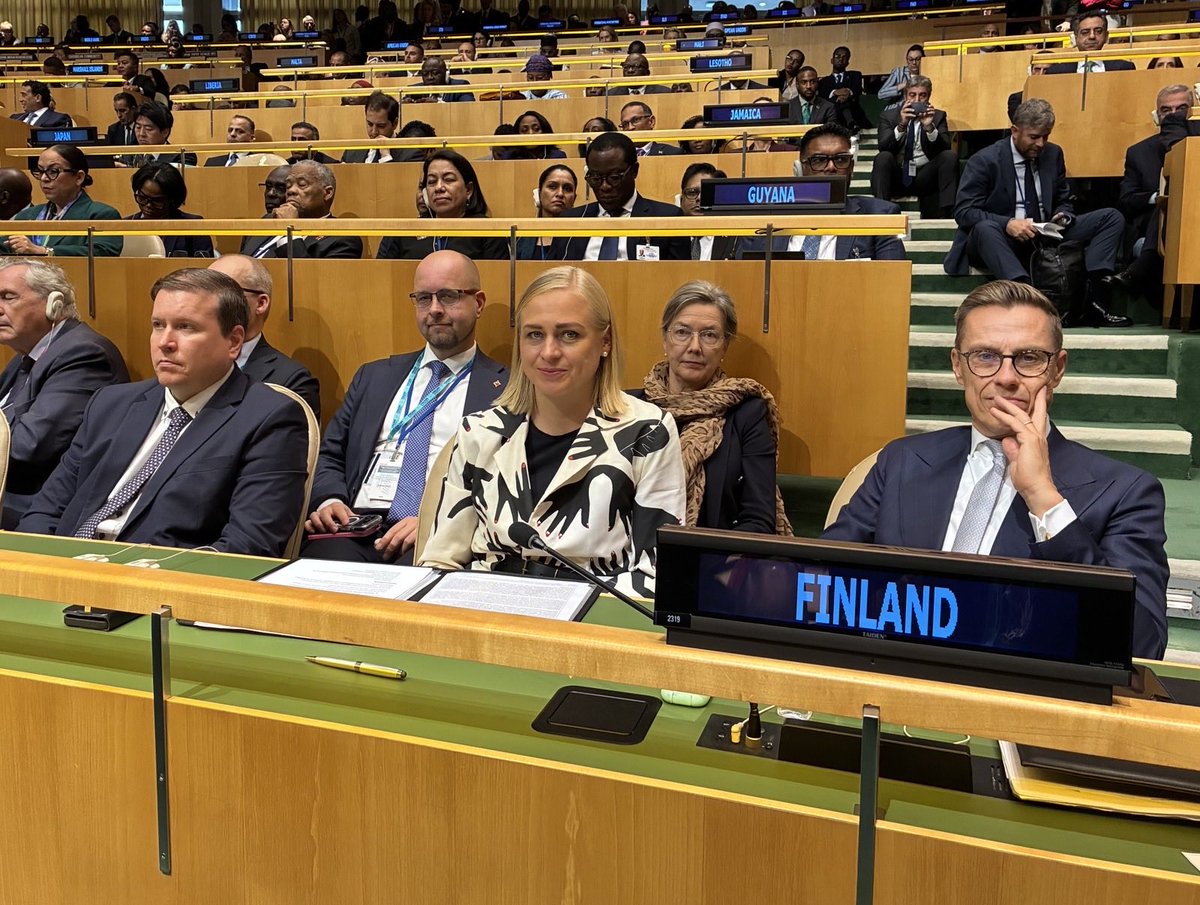 FinlandUN's tweet photo. 🇫🇮 Delegation at the Opening of #UNGA81 General Debate:

President @alexstubb, Minister for Foreign Affairs @elinavaltonen, Minister for Foreign Trade &amp; Development @VilleTavio, Political State Secretary @PasiRayala and Ambassador @ElinaKalkku 

#FIUNGA81 https://t.co/yo7PORnBvT