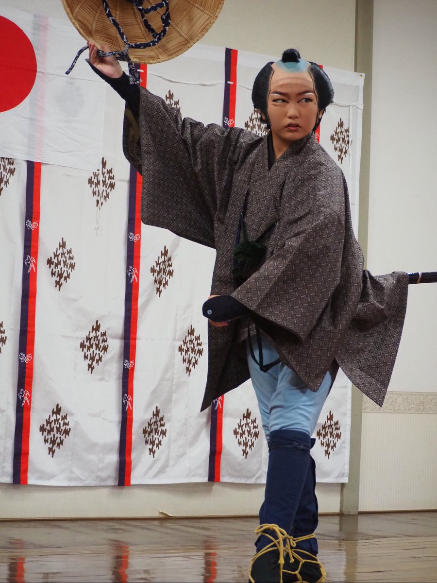love135na's tweet photo. 【軽米月山神社⛩️ 9/6】

2枚目📸大空斗ｸﾝが潜んでる！笑

色んな表情、表現で
会場を盛り上げてるれいｸﾝ、
すごいよ👏✨️

 #錦流
 #錦れい
 #錦兄弟 https://t.co/yzuNcz2O8y