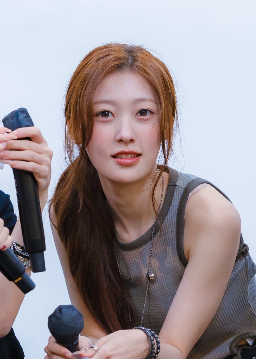 Gktbdud's tweet photo. 260823 최리
#아르테미스 #ARTMS https://t.co/Kwh7bdXDBv