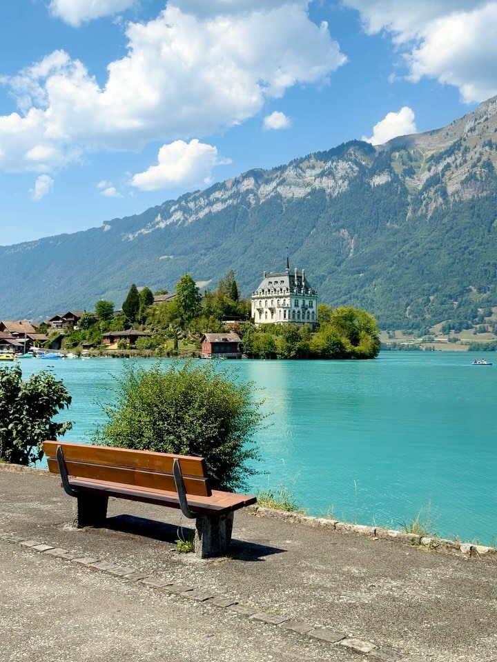 elyradream's tweet photo. Switzerland https://t.co/0wXyIbFFIc