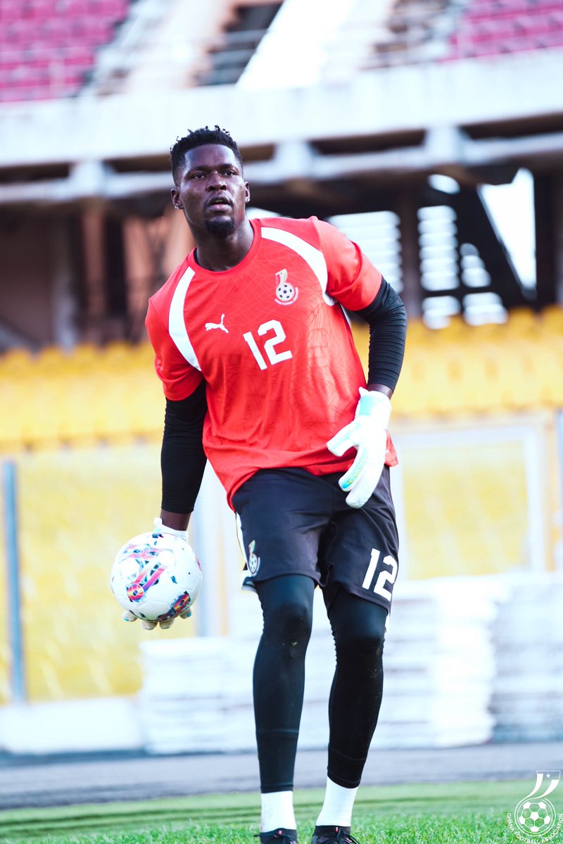 GhanaBlackstars's tweet photo. 🧤 Goalkeepers’ Union! 🇬🇭

#BlackStars https://t.co/STssJ8lJVQ