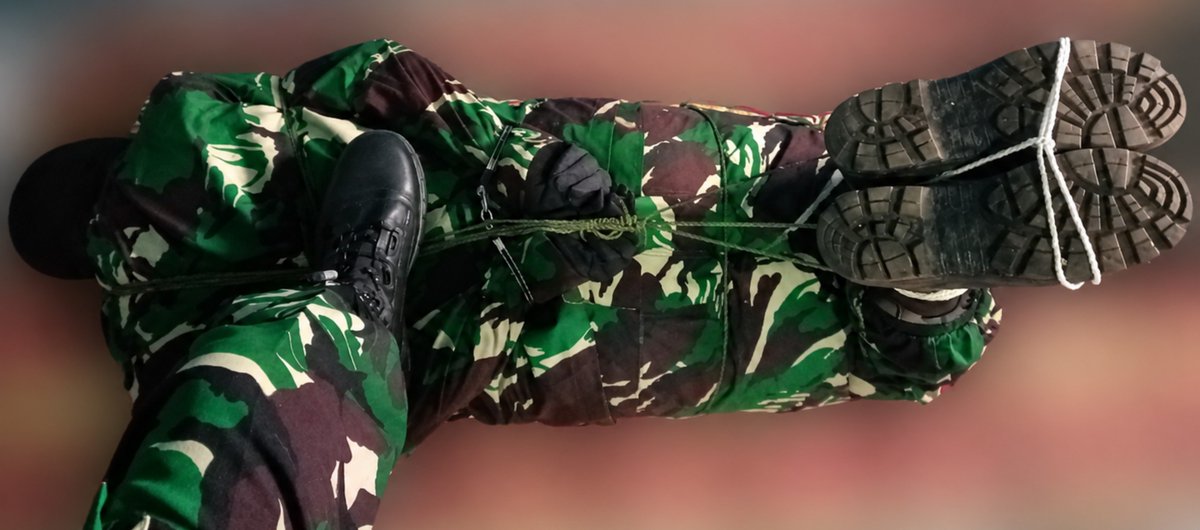 AndiUniform tweet picture
