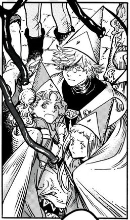 qioruwu's tweet photo. qifrey protectively hugging his girls when theres danger 
; w; https://t.co/SyKVF29km4