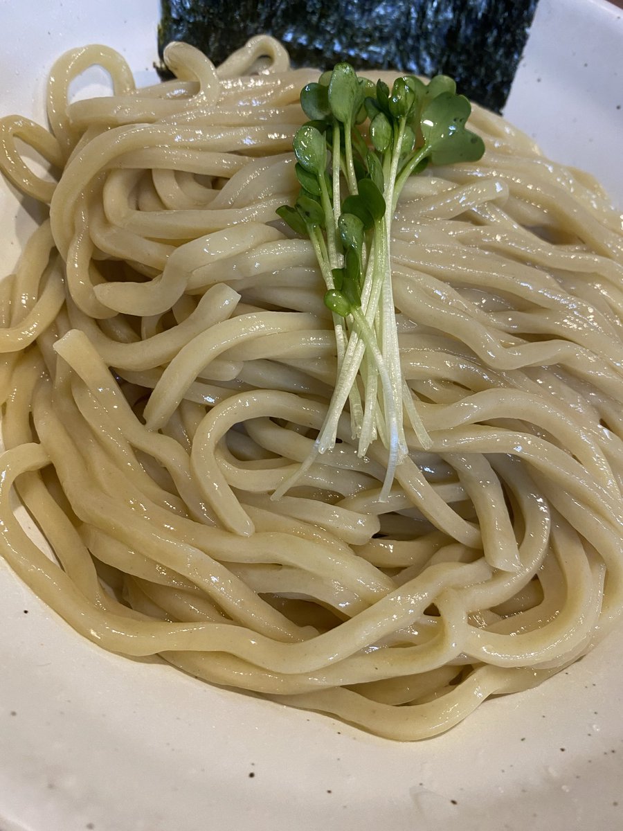 kunny_train_sin's tweet photo. 東松山  奔放
■塩つけ麺＋和え玉＋豚丼（もちもち太麺と塩豚骨魚介スープが美味い） https://t.co/AOoPxCELh0