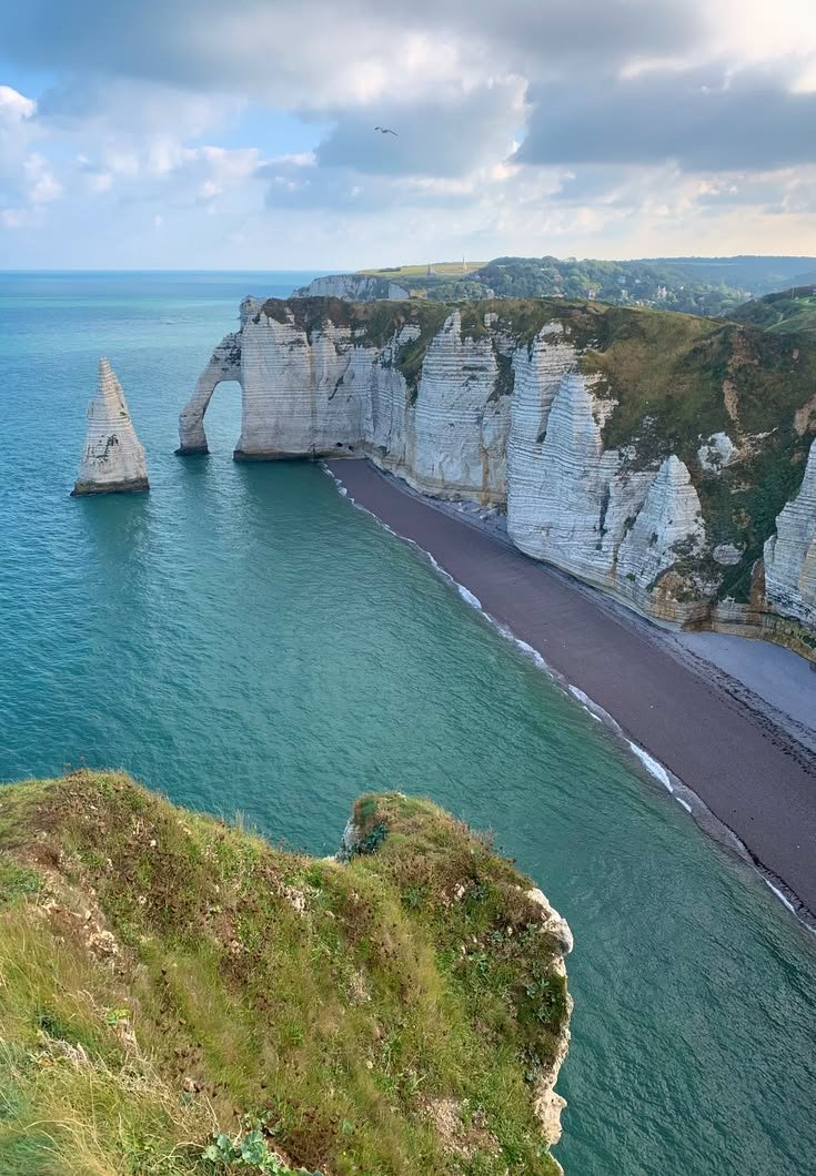 echoesofworld's tweet photo. Normandie, France https://t.co/xNP6ZEtIj7