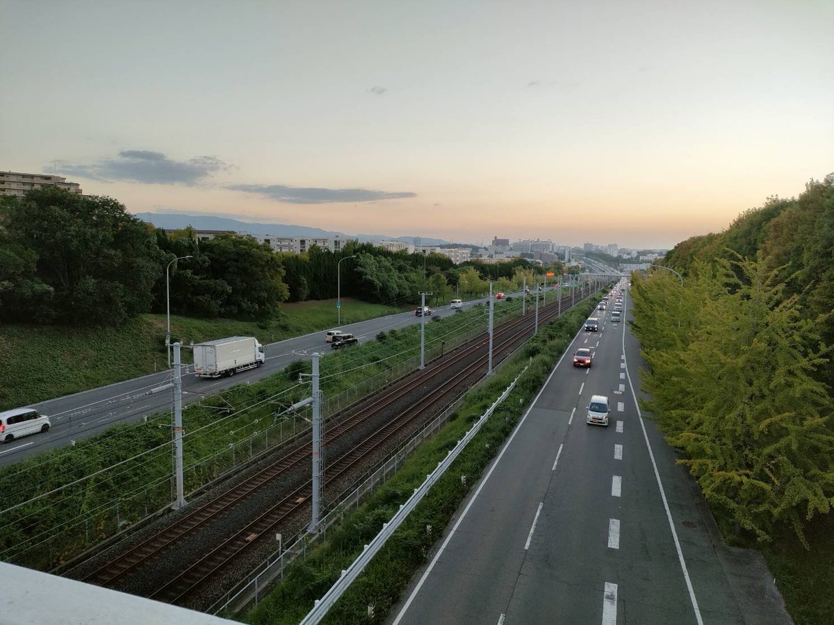 tuitta_tinpoco_'s tweet photo. 泉北ニュータウン
泉ヶ丘駅周辺
最高の街、住みたい https://t.co/9wwLXEhnWI