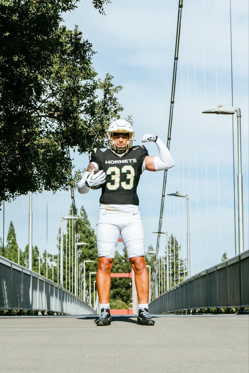 SacHornetsFB's tweet photo. 𝘿𝙀𝙏𝘼𝙄𝙇𝙎 🧵
#StingersUp | #GreenLine | #ZoTime https://t.co/G7Qi2Pmbbr