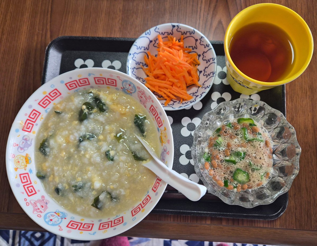 rururu3371's tweet photo. おはようさーんぬ。
寒かったからおじやにしてみた😋お米から作るおじやは格別。全部、ホットクックさんがやってくれるんですけどねっ🤩 https://t.co/jeZ8SW7u9X
