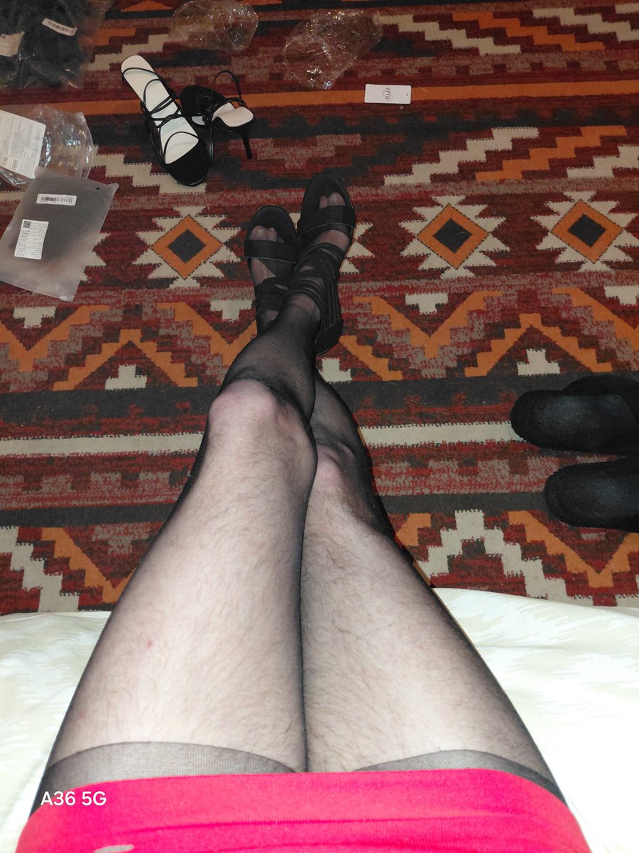 smc1500's tweet photo. @AmrmitwaliAmr I would love to find a new master who takes me everywhere dressed up, as my new master's dirty slut I'll have to be ready to obey and please him wherever we are https://t.co/jWnc3CJh66