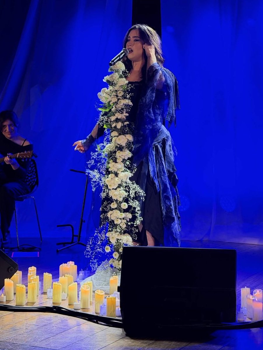 kcejaguar's tweet photo. primeiro show x segundo show x terceiro show https://t.co/vGKBCeQAOQ