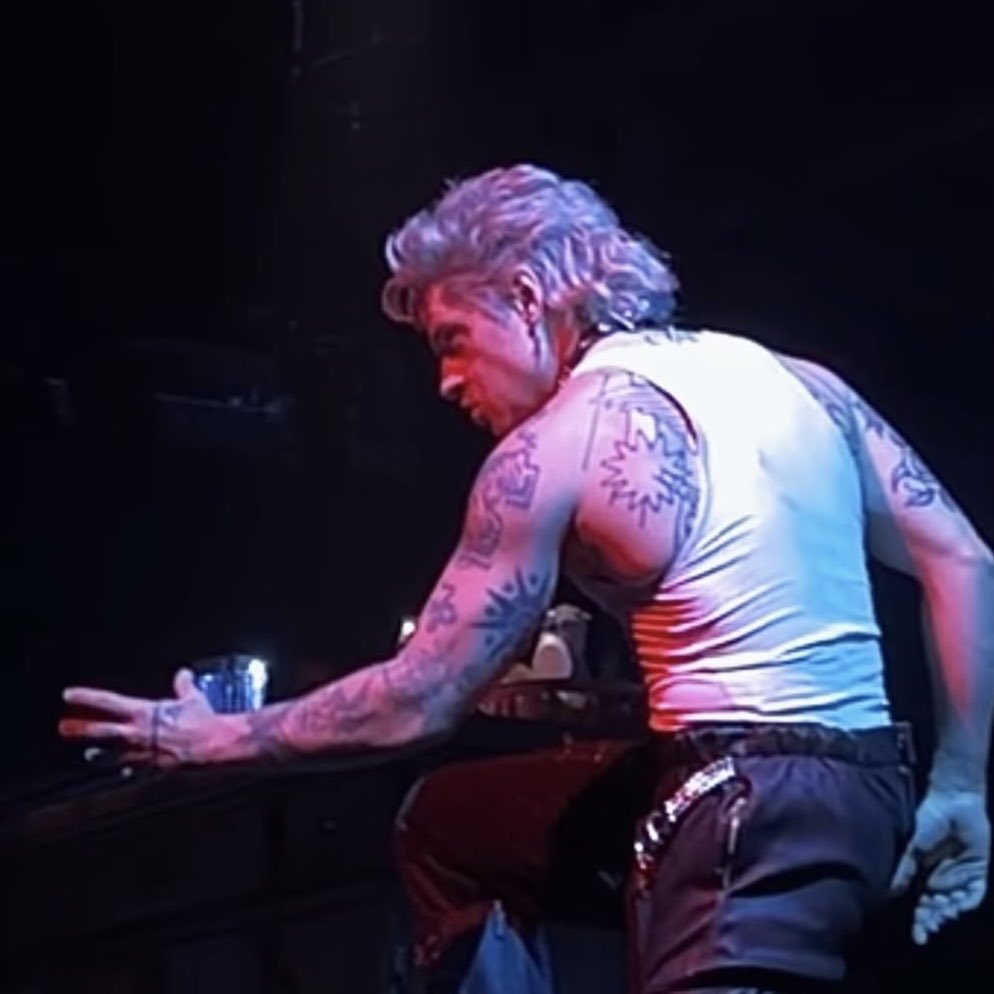 ihave2haveyou's tweet photo. " you'll never grow old, michael, and you'll never die. but you must feed! "

⁺‧₊˚ ཐི⋆♱⋆ཋྀ ˚₊‧⁺

tlb musical version of david , hank santos fc
dms open for interactions https://t.co/g5jWV6D25K