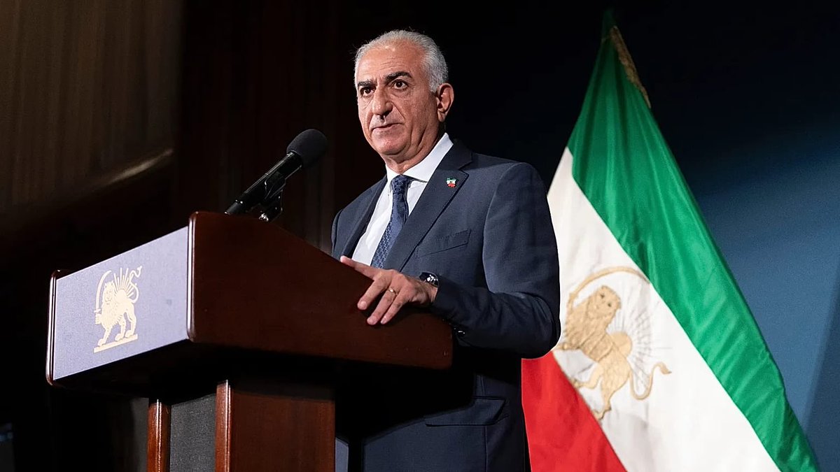 Ash_Ariamazda's tweet photo. Dear President #Donaldjtrump 

We,people of #iran have shown to the world 🌎that we will  Always Rise again 

We are Greatful to #israel and #USA 

For supporting the light 
Instead of Darkness 
#IRGC is terrorist and it’s separate of the majority of pple 

#KingRezaPahlavi‌ https://t.co/OZ1F3NhJAt