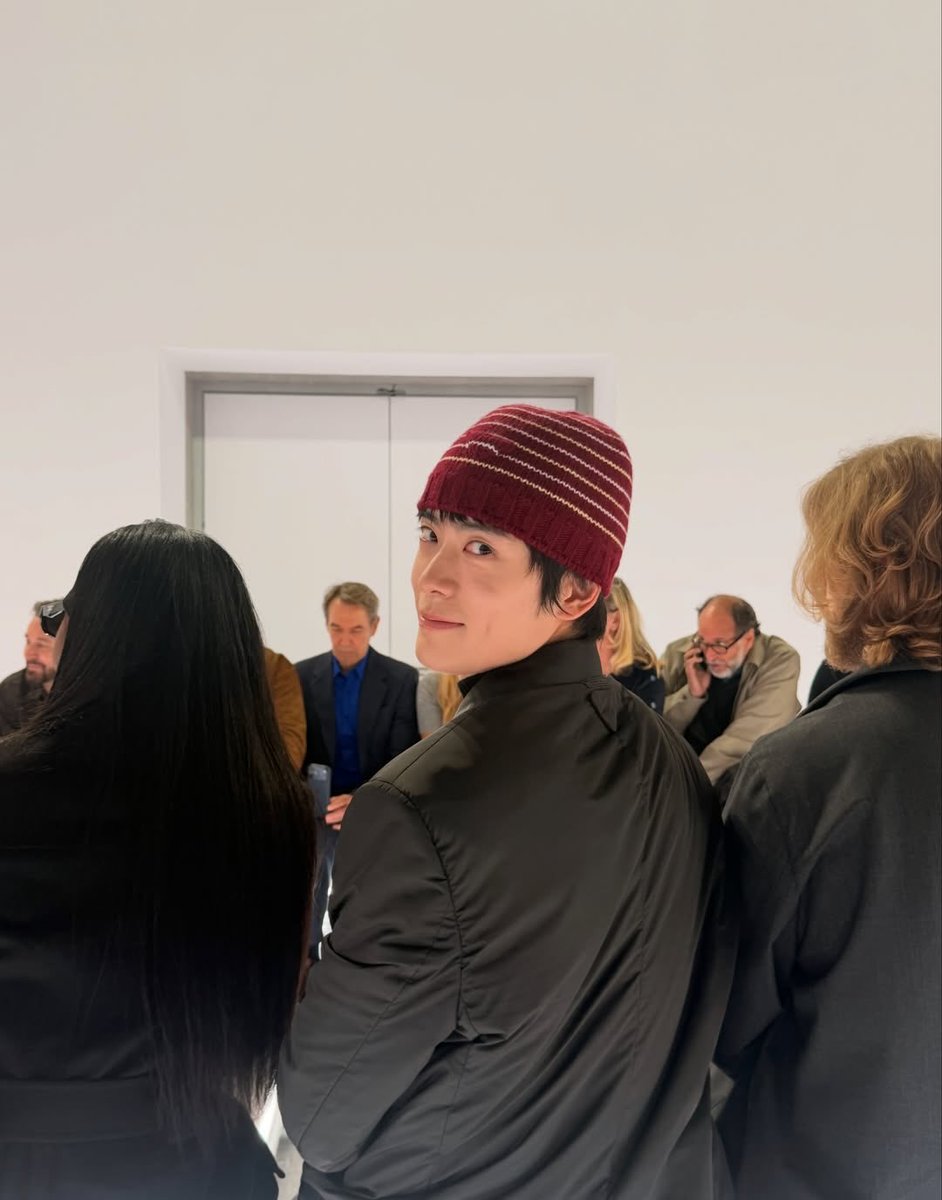 warangngisuh's tweet photo. น่ารักเท่าโลกเลย (৹ᵒ̴̶̷᷄﹏ᵒ̴̶̷᷅৹)♡

JAEHYUN DEFINES PRADA 
#PradaSS27 #PradaSS27xJaehyun https://t.co/OHgiQK6yIG