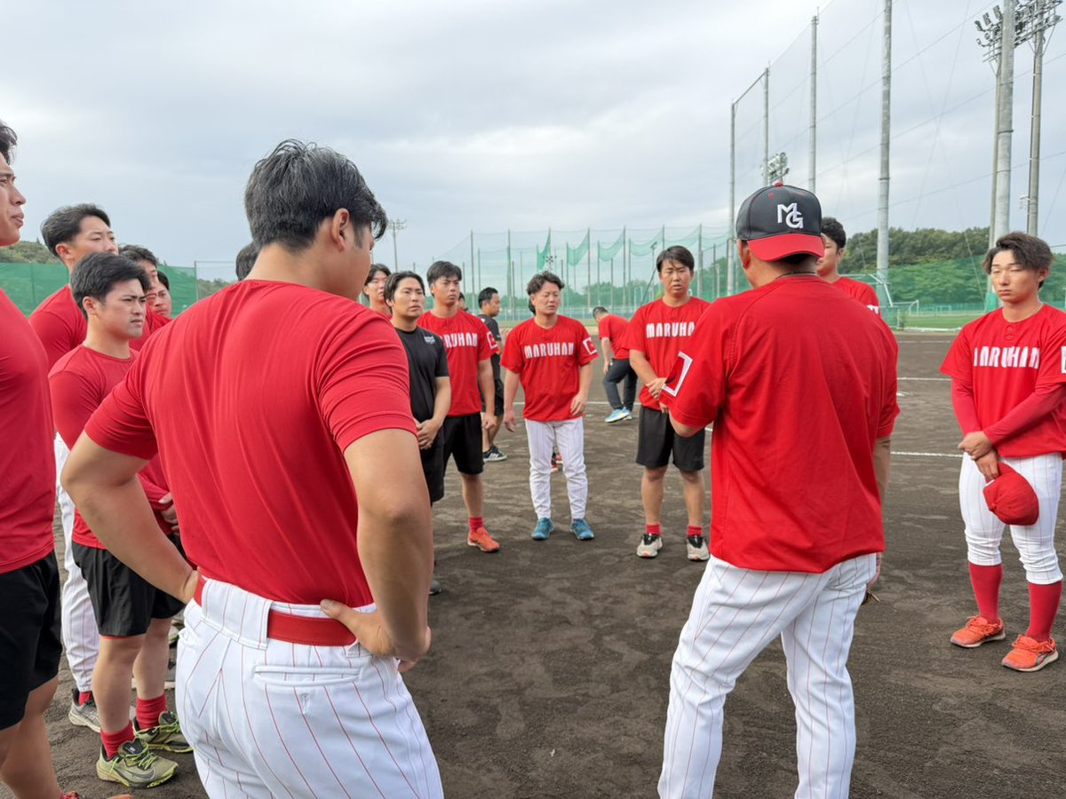 MARUHAN_GIVERS's tweet photo. おはようございます☀️
本日もOP戦🔥
この後10:00〜🕚
名古屋経済大学グラウンドにてプレイボール⚾️
🆚寿々硬式野球クラブ
#野球 #社会人野球 #マルハン #マルハン野球部 #Givers #仙台 #寿々硬式野球クラブ https://t.co/rBz8p4FJRy