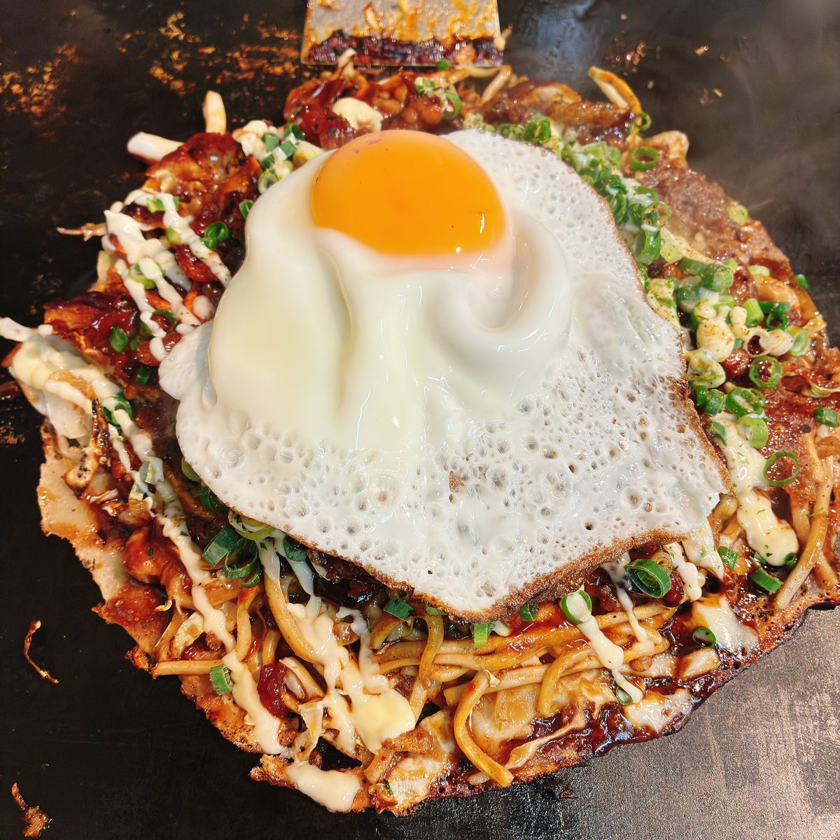 tomosaku's tweet photo. 宿泊したホテルエクセレンス・京都駅八条口は、駅近で隣はイオンモールという好立地ながら比較的安く、簡素ながら無料朝食付き。綺麗めな普通のビジホだけど、必要十分。 https://t.co/Isq1tj7RtF