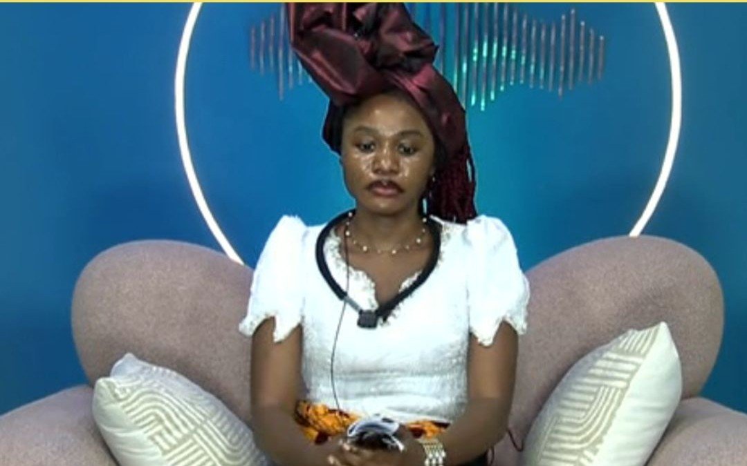 gentlee016's tweet photo. Give it up for the Queen of highlights, entertainment, and content 👏👏😋.

She dey feed me everyday, una potential Weener no get highlights reach her. She is the show.

#BBNaija https://t.co/8fJzAEV314