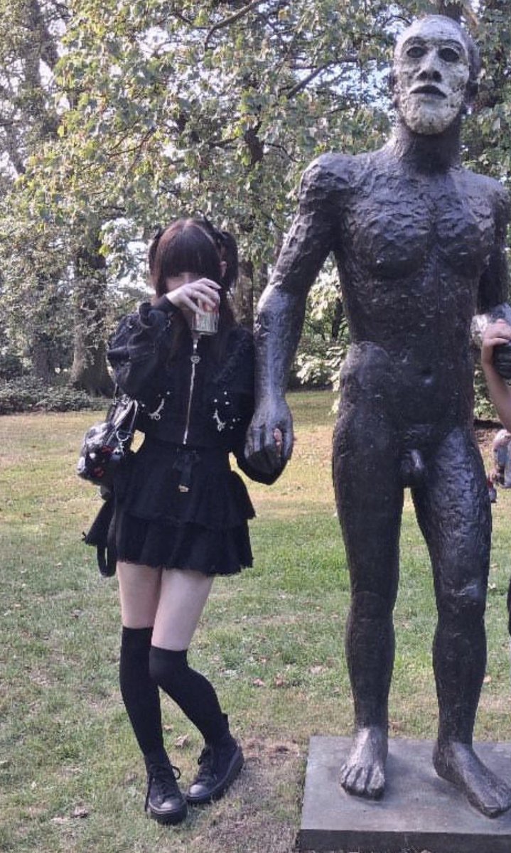kittnzilla's tweet photo. unironically one of my favourite photos of myself https://t.co/XGd95qv8zd