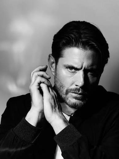 EsPejman's tweet photo. @JamesGunn , it’s time to finally make the right choice! @JensenAckles was born to play Batman. If you want a badass, unforgettable #Batman , there’s only one choice: #JensenAckles! 🦇🔥
#AnneYarısı #ABi #HalefKöklerinÇağrısı #WWERaw #WWEMITB #MITB #WWE2 #DC https://t.co/RObJg2y3N7