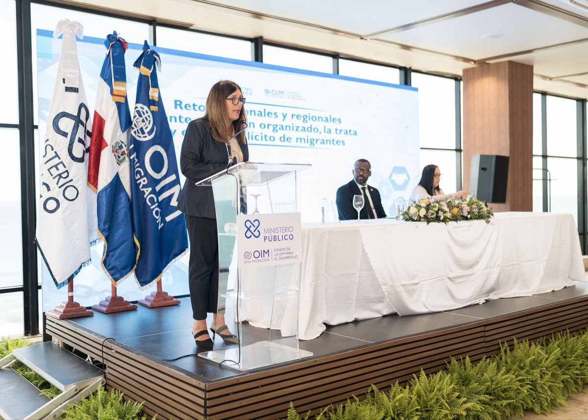 ProcuraduriaRD's tweet photo. Noticias | Procuraduría General realiza con la OIM (@OIM_RD) un encuentro nacional sobre digitalización en la persecución de la trata de personas y el tráfico ilícito de migrantes

https://t.co/PznCLVAf4W https://t.co/p7NWM6RtSU